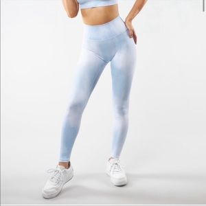 Buffbunny frozen collection leggings